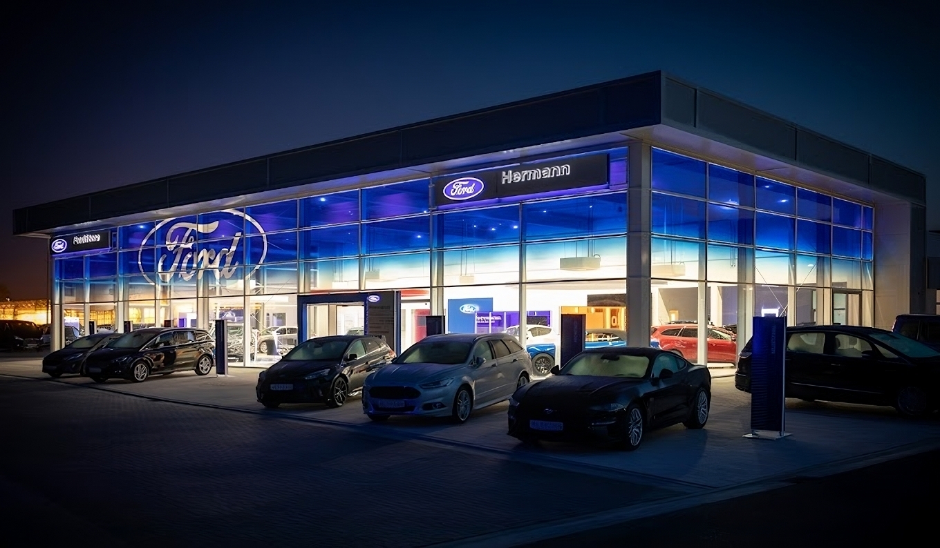 Einbeck Ford-Store